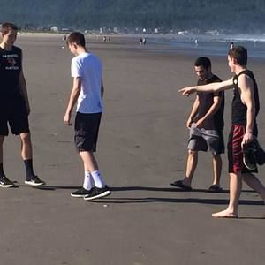 Meet your Posher, Hunter